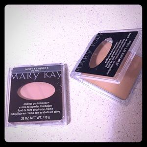 Mary Kay Creme to powder foundation